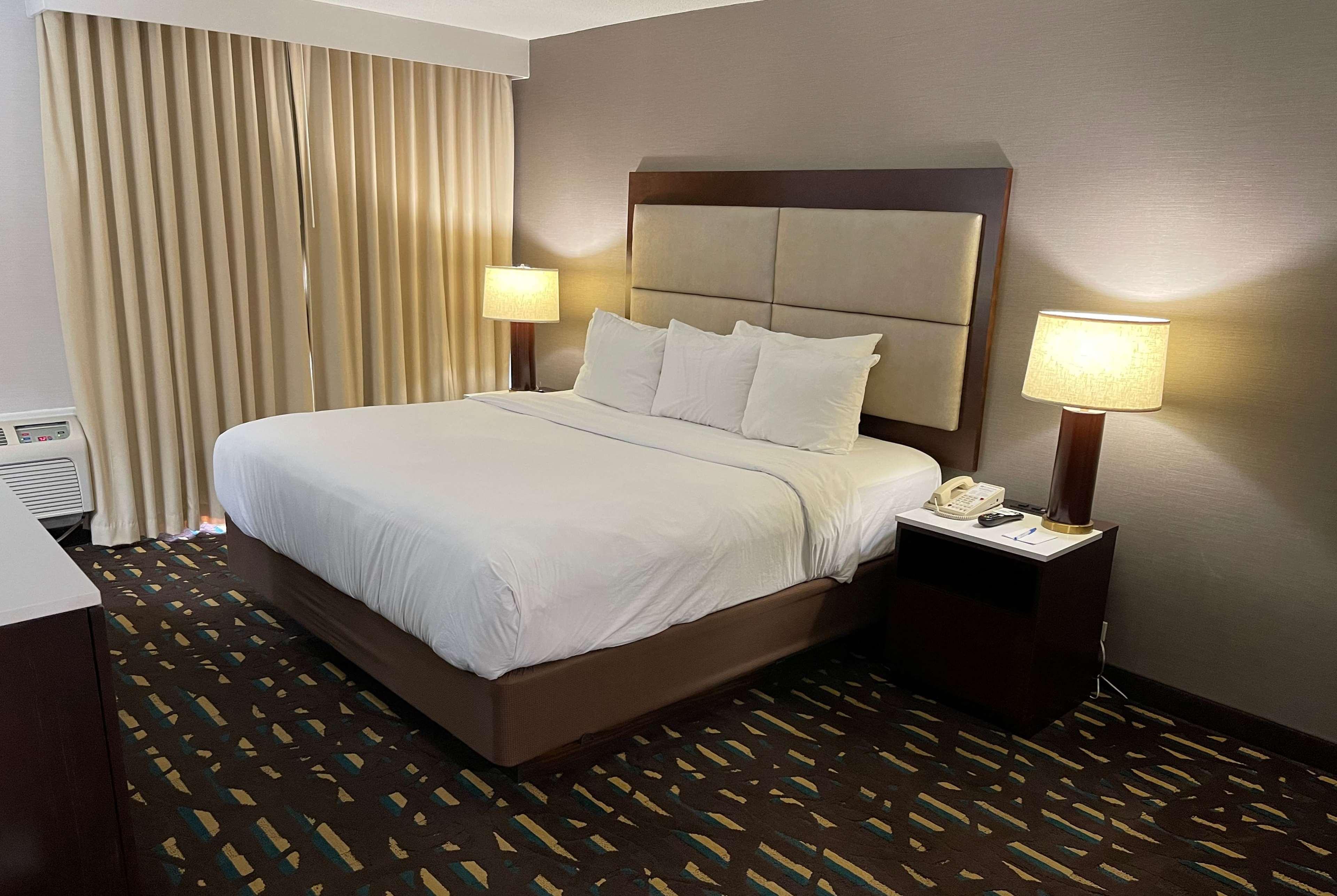Готель Wyndham Chicago O'Hare Розмонт Екстер'єр фото